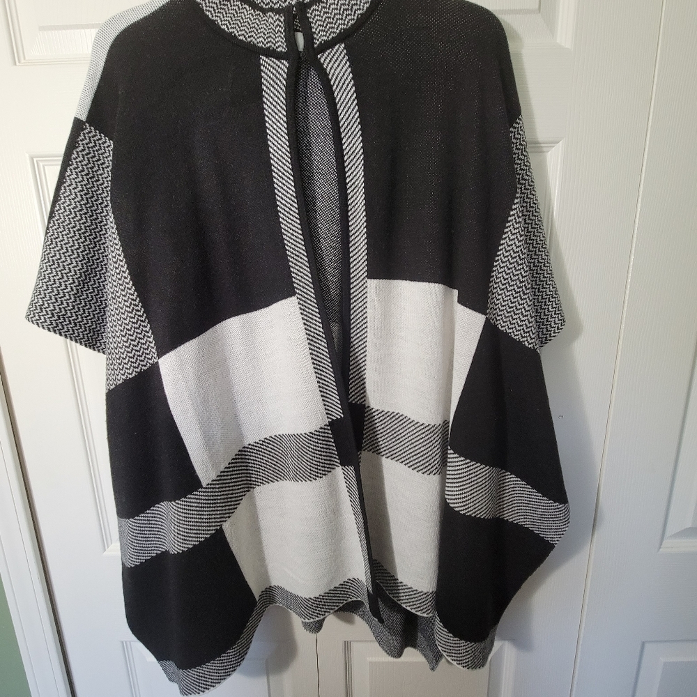Jones Studio poncho wrap Size 2X